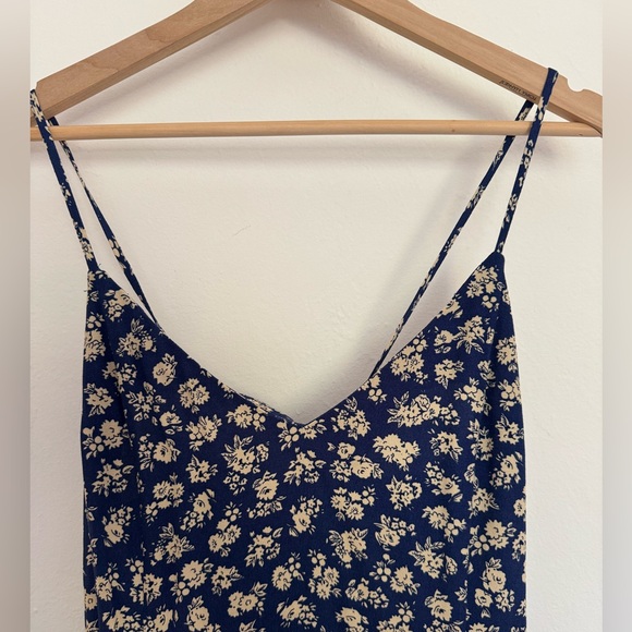 Sezane - MARGUARITA dress in blue floral - Size 40 - Picture 7 of 13
